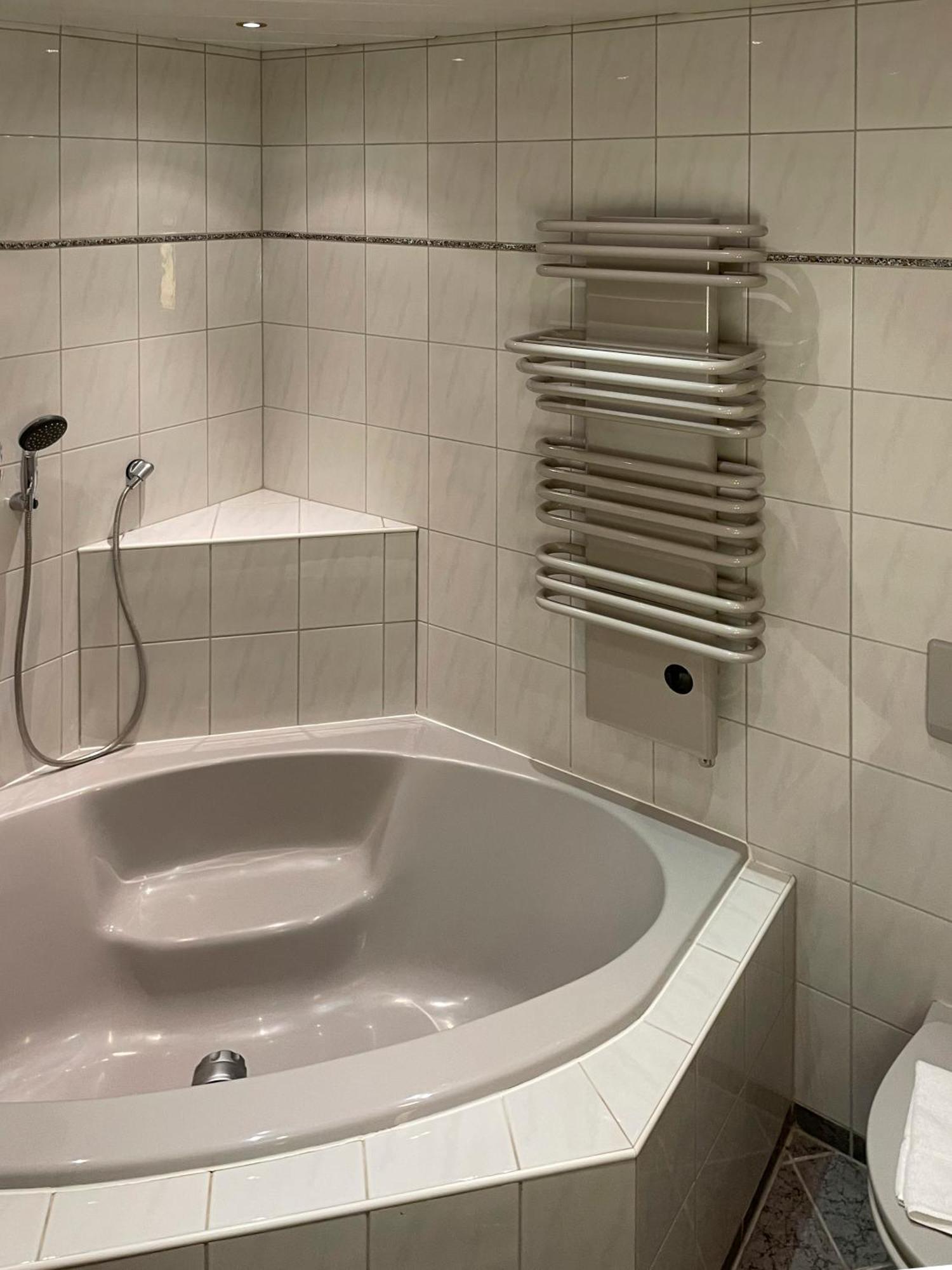 Dormio Gasthof Hoellwirt Obertraun Room photo