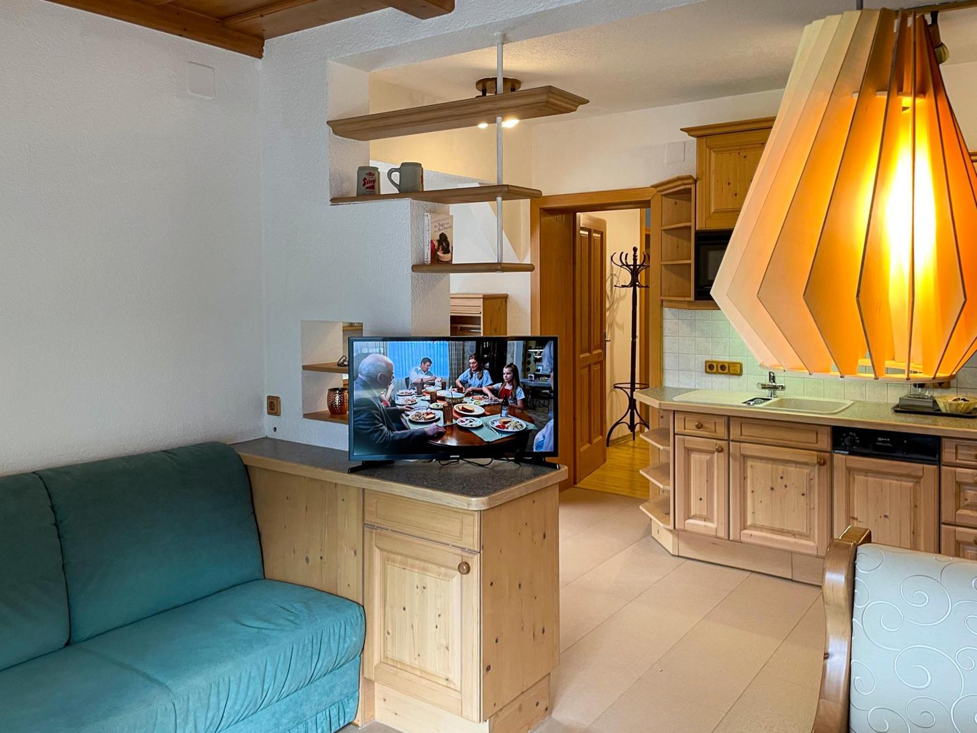 Dormio Gasthof Hoellwirt Obertraun Room photo