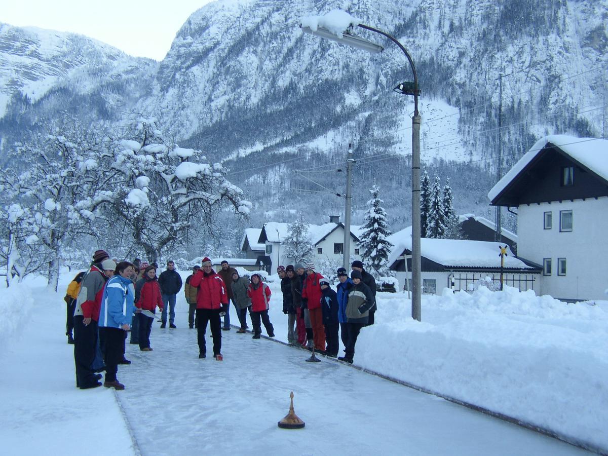 Dormio Gasthof Hoellwirt Obertraun Exterior photo
